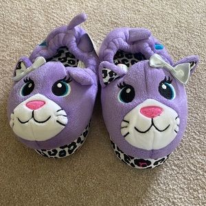 Build a Bear girl’s slippers size 11-12 New with tags